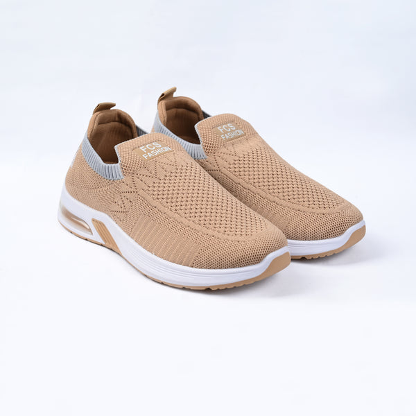 FEMALE COMFIKICK SKECHERS - BEIGE - B2